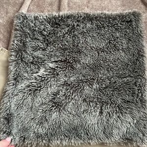 Decorative pillow case